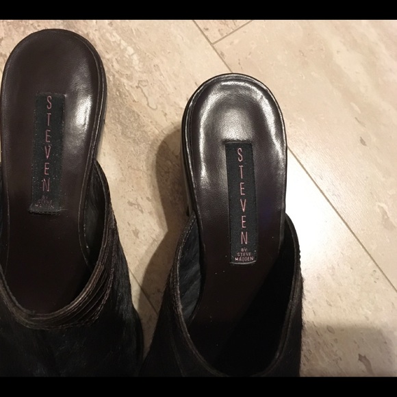 STEVE MADDEN DESIGNER PUMPS - Picture 5 of 7